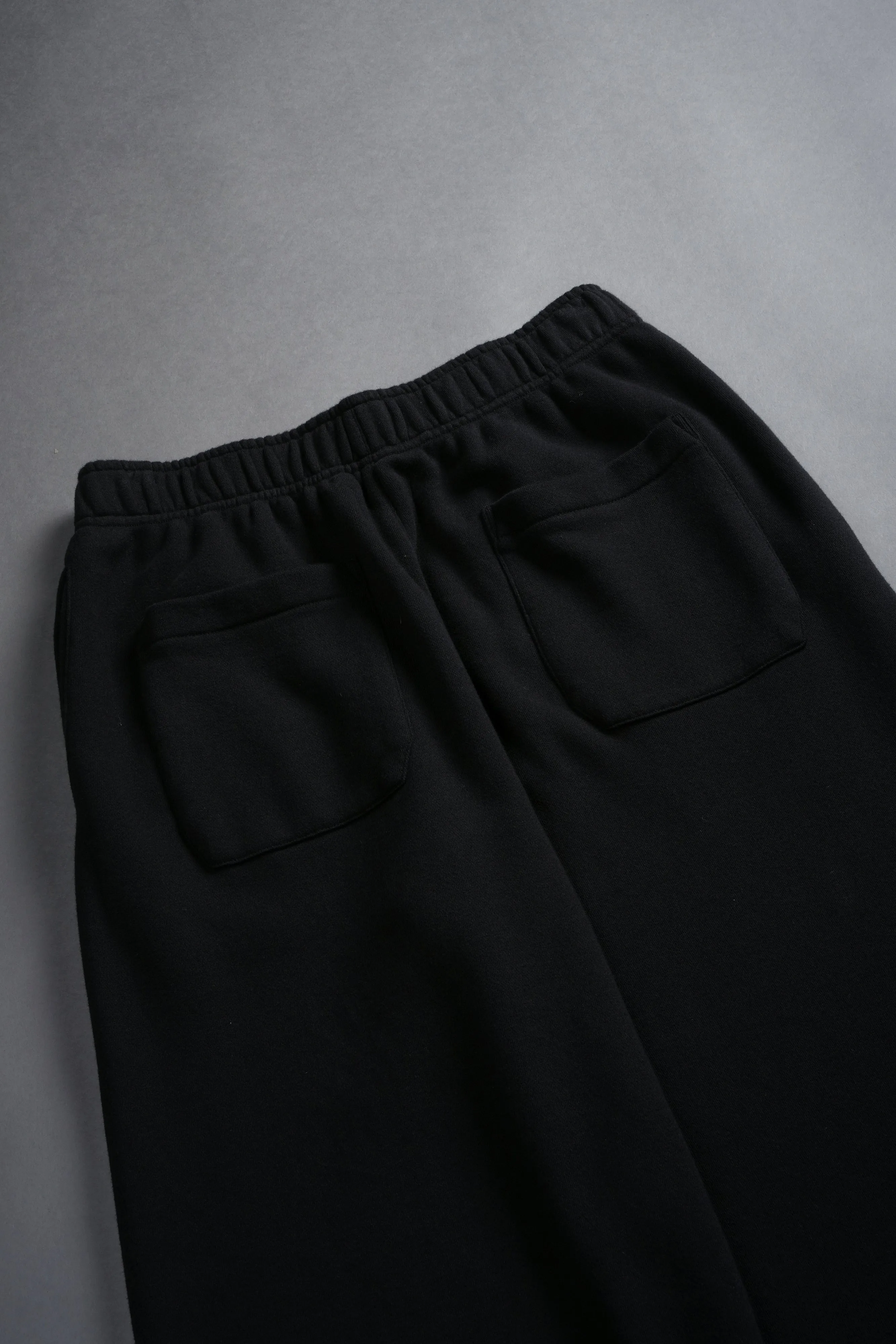 Go Wolves Durst Sweats V2 in Black